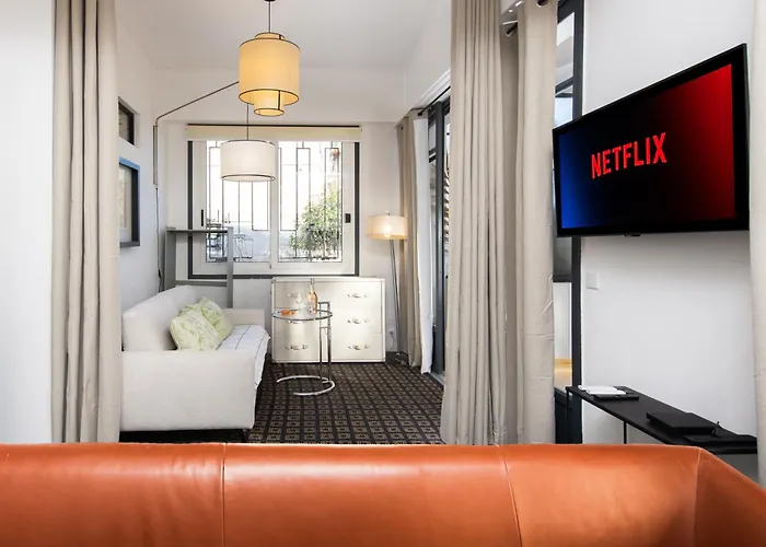 Menton Port Et Plages - Charmant 3 Pieces - Fp * مينتون